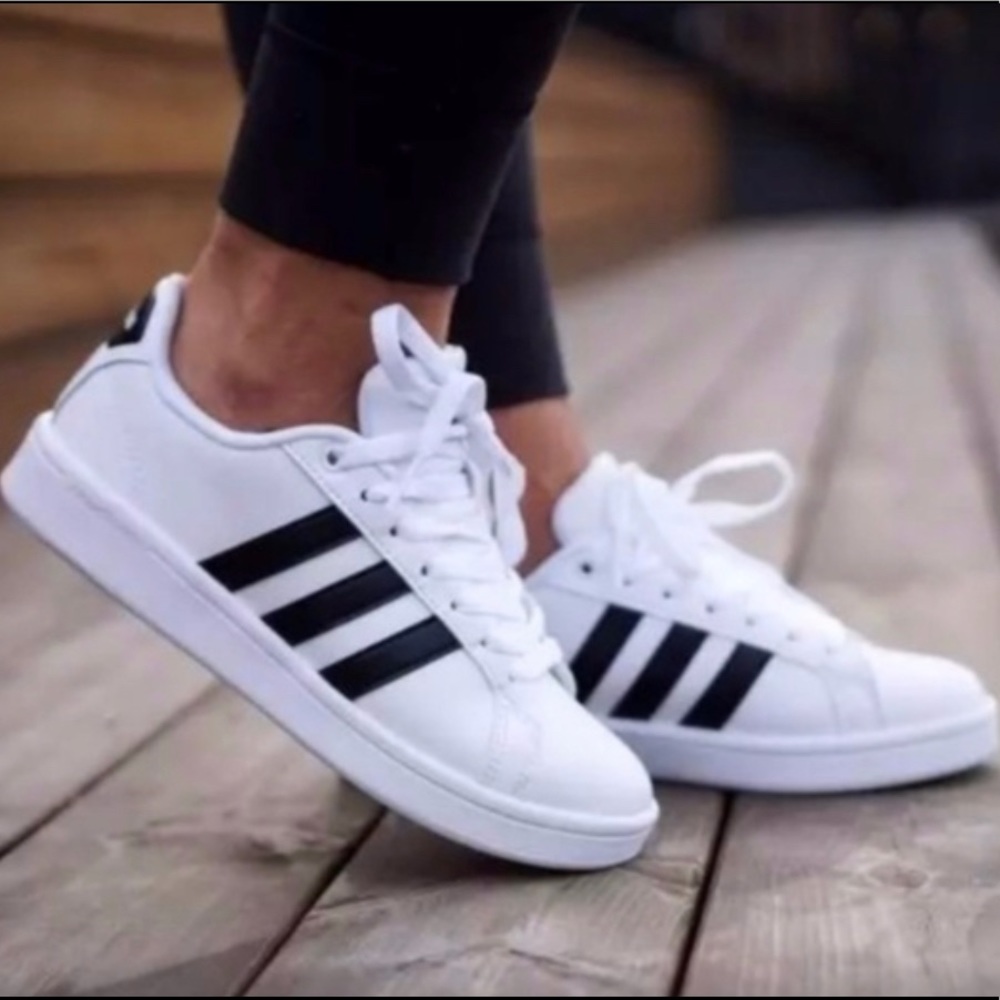 NWT/NIB Adidas Women's Cloudfoam Grand Court